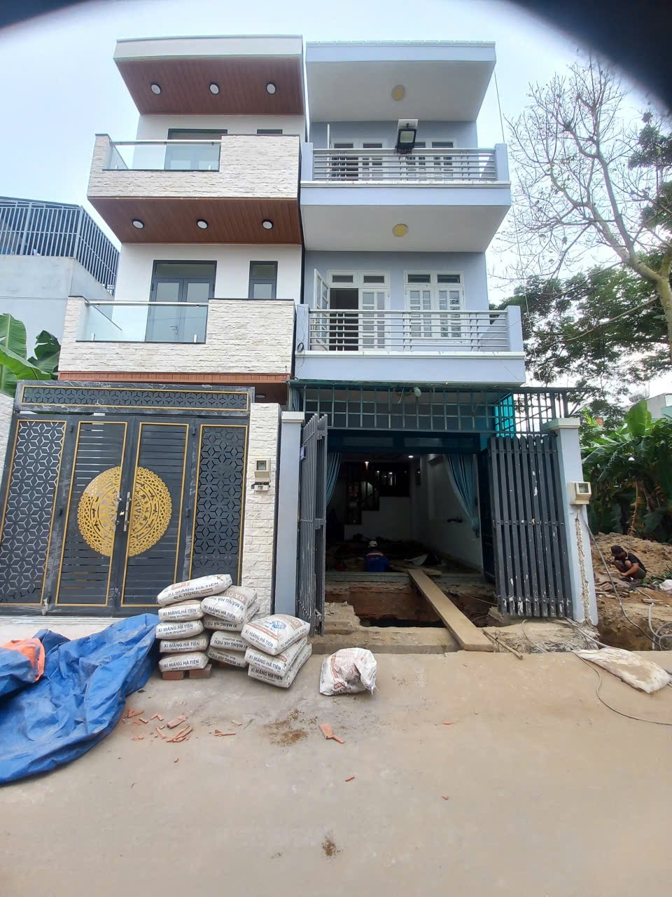 THẦN ĐÈN THIÊN LỘC PHÚC - NÂNG NHÀ VƯỢT LŨ